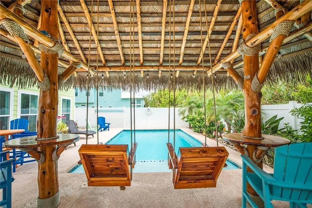 Nauti Beach-1